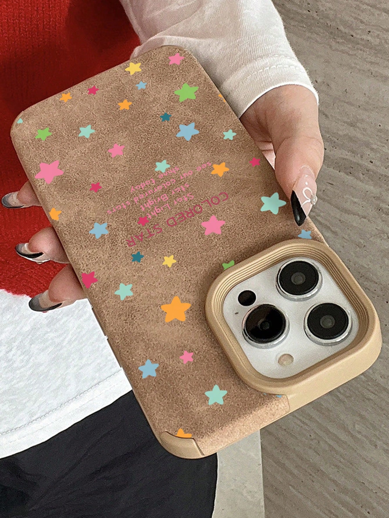 1pc Brown Perforated Star Pattern Phone Case Compatible