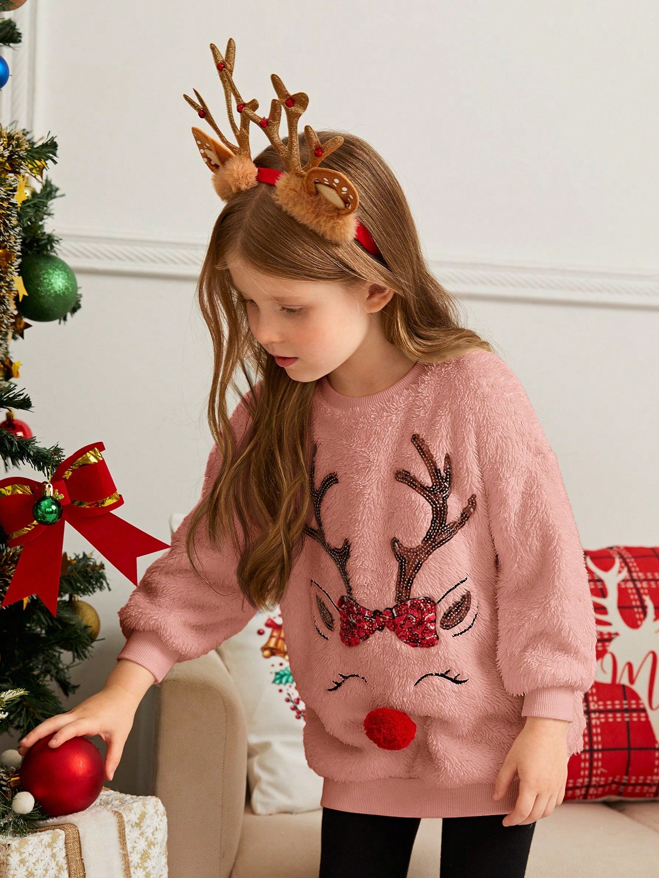 Young Girl Knitted Solid Color Fluffy Deer Graphic Loose Fit Crew Neck Casual Sweatshirt